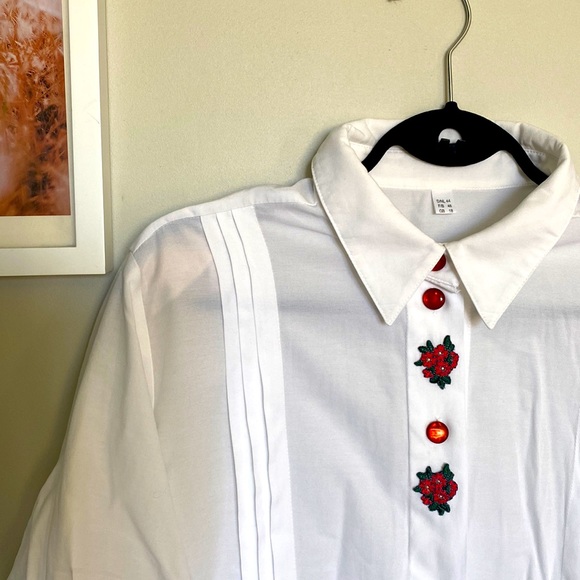 VINTAGE white collared button down - Picture 1 of 5